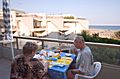 Abendessen auf dem Balkon